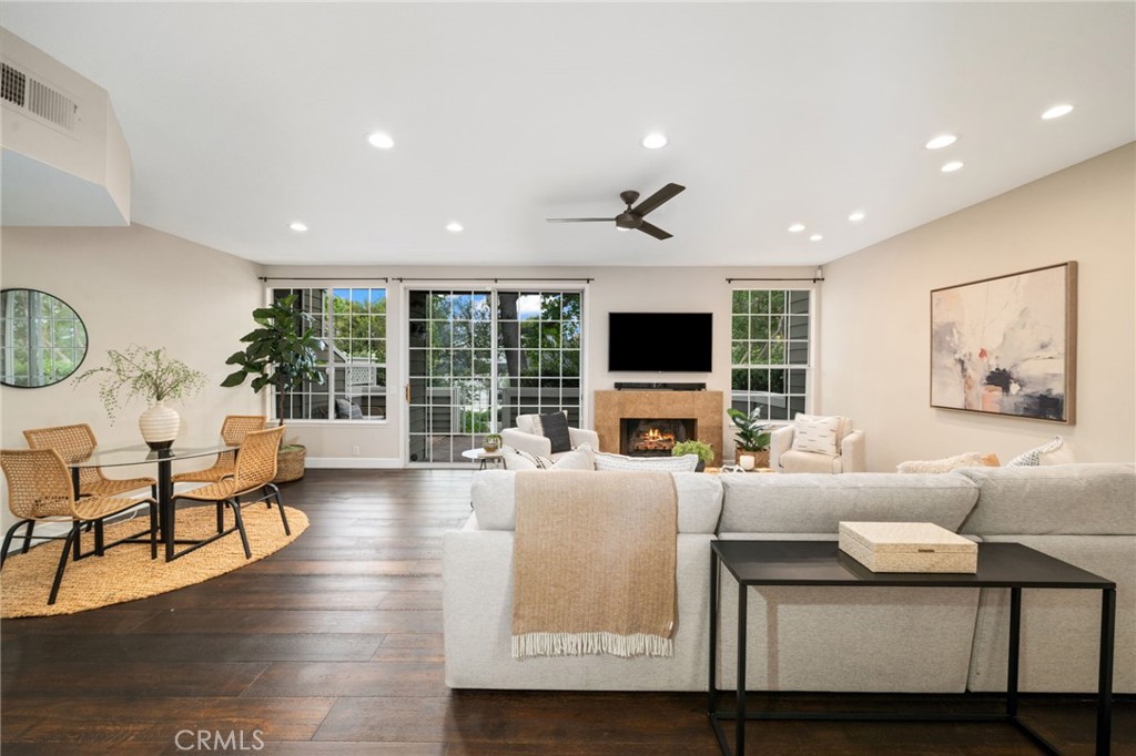 460 Providence Court 101, Long Beach, CA 90803 — photo 1