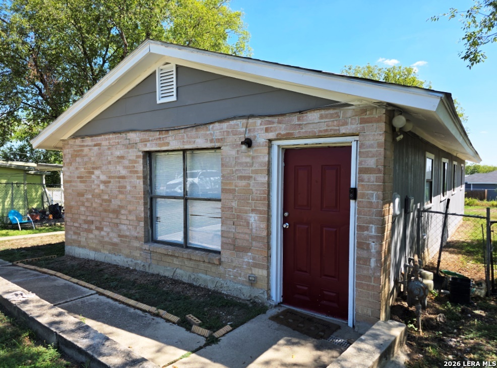 918 HAMPTON ST, ,  78220 — photo 1