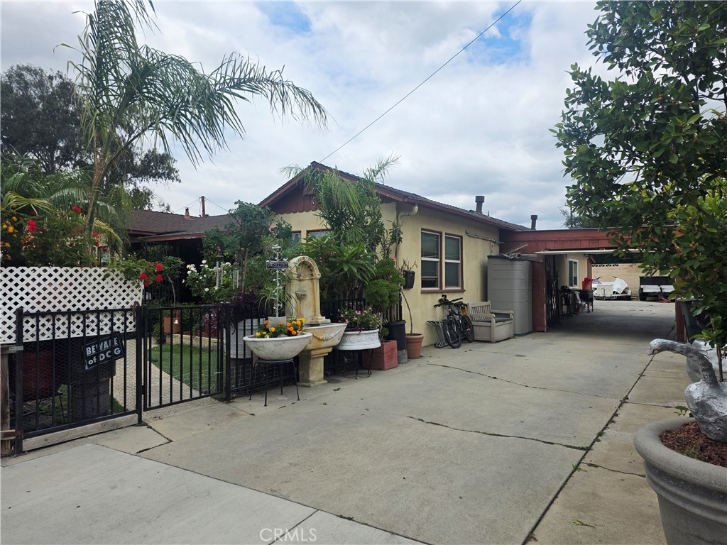 322 W Phillips, Ontario, CA 91762 — photo 1