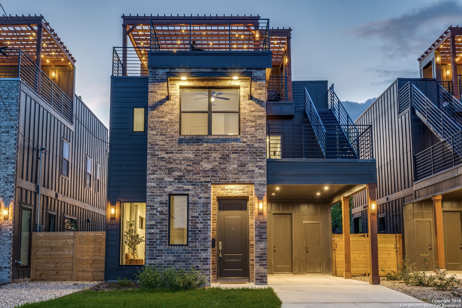 111 Dowdy, ,  78204 — photo 1