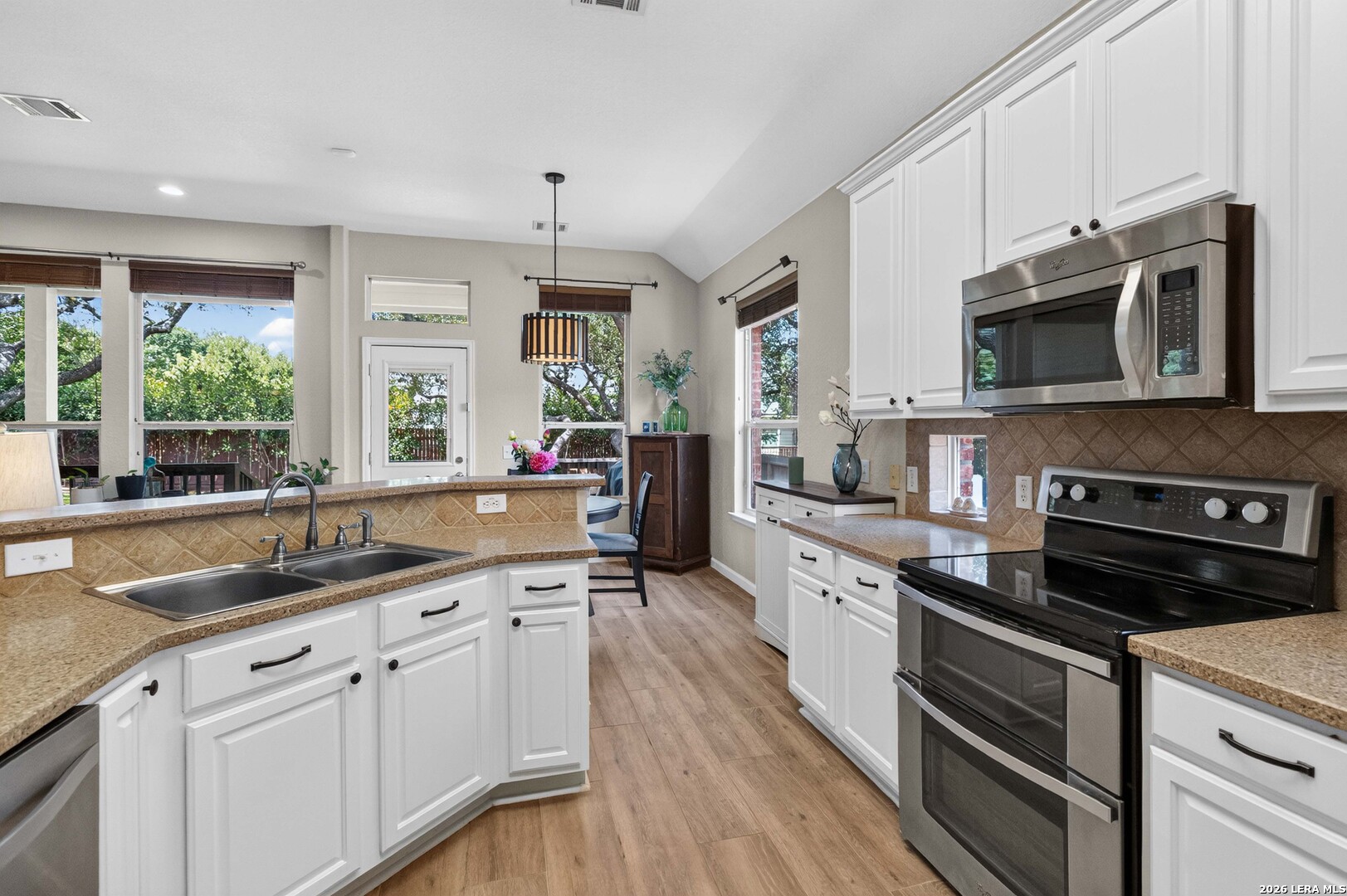 26446 Walden Oak, ,  78260 — photo 1