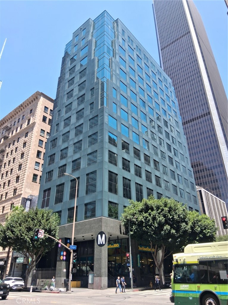 655 S Hope Street 1603, Los Angeles, CA 90017 — photo 1