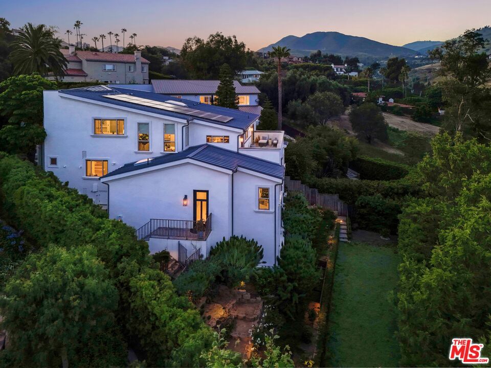 28935 W Beach Lane, Malibu, CA 90265 — photo 1