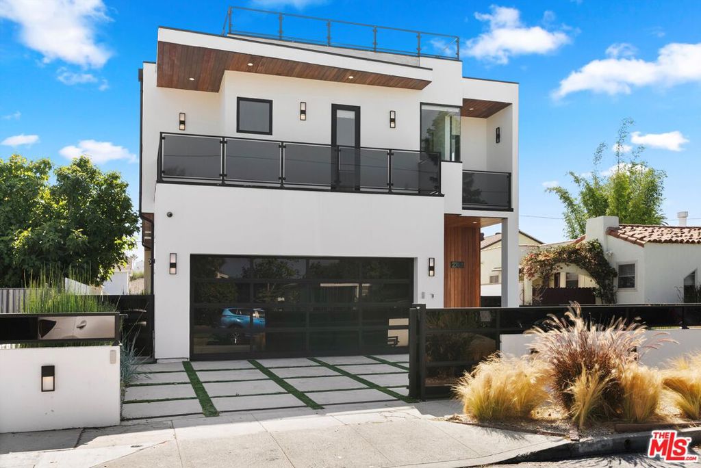 2319 Penmar Avenue, Venice, CA 90291 — photo 1
