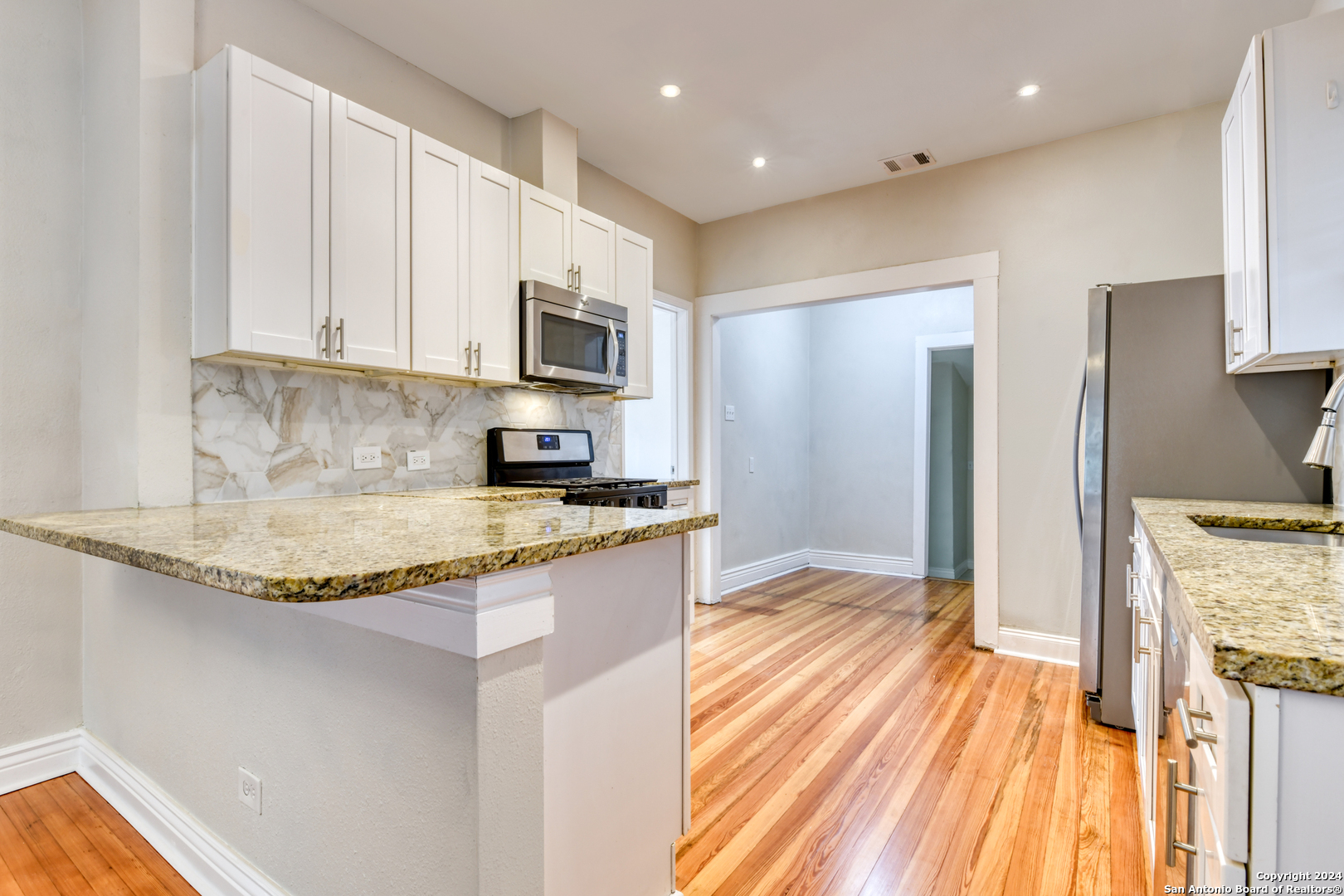 1932 HUISACHE AVE, , 78201 — photo 1