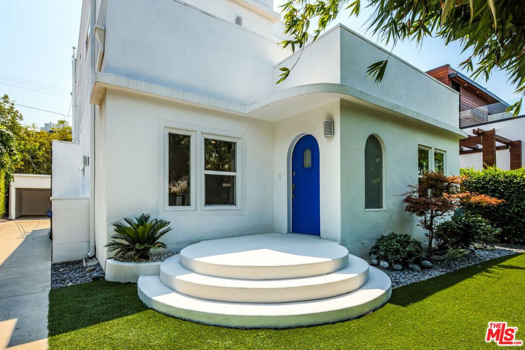8718 Rosewood Avenue, West Hollywood, CA 90048 — photo 1