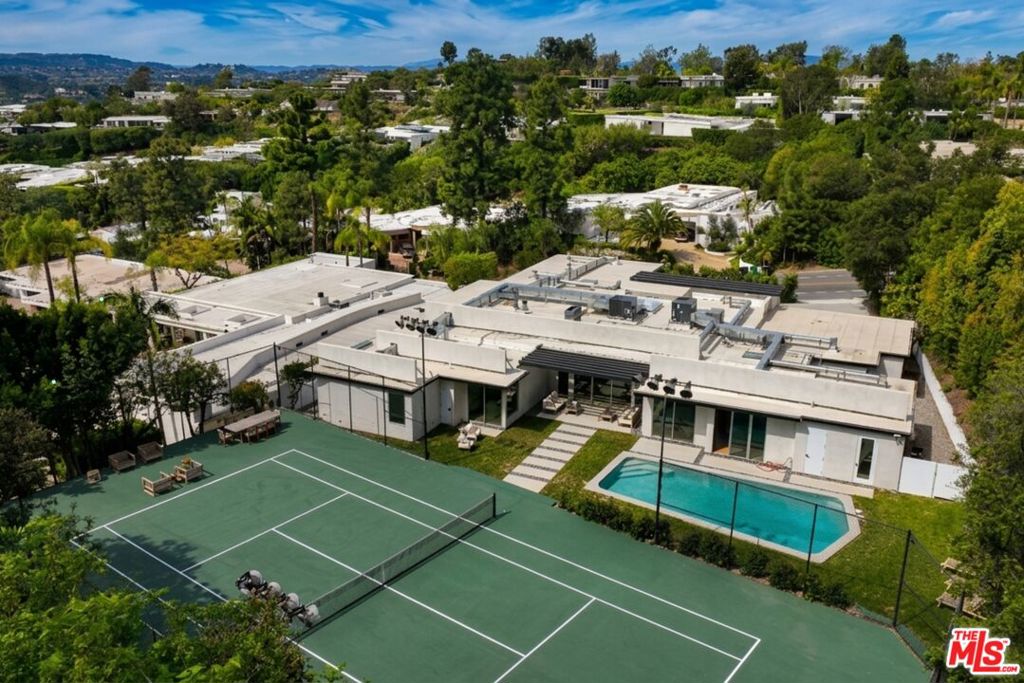 1836 Loma Vista Drive, Beverly Hills, CA 90210 — photo 1