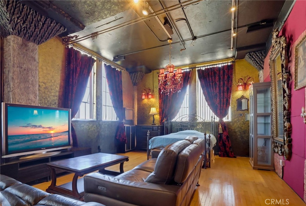 420 S San Pedro street 619, Los Angeles, CA 90013 — photo 1