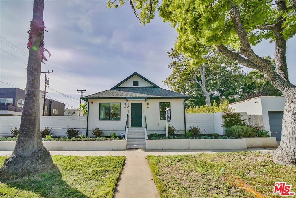 2021 Idaho Avenue, Santa Monica, CA 90403 — photo 1