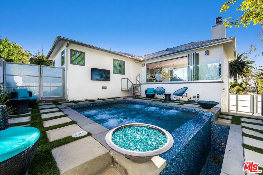 3490 Wonder View Place, Los Angeles, CA 90068 — photo 1