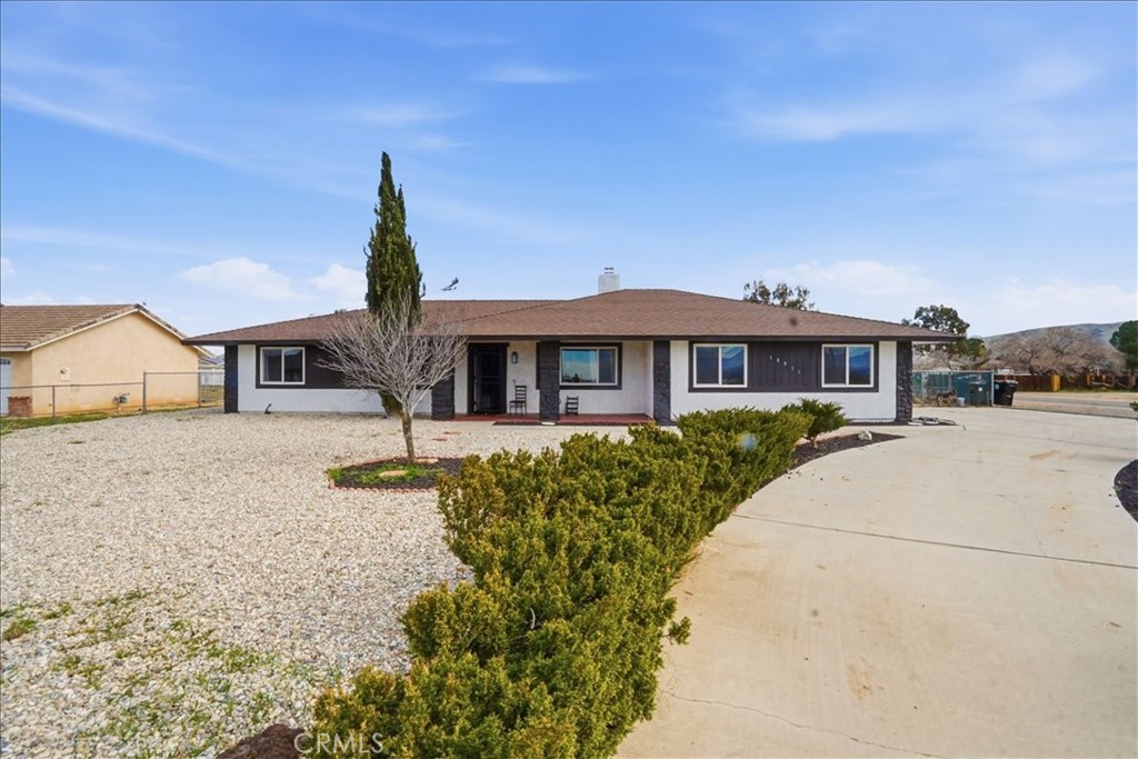 10911 Caribou Avenue, Apple Valley, CA 92308 — photo 1