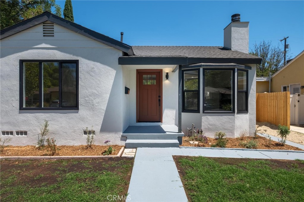 7012 Balcom Ave. Avenue, Reseda, CA 91335 — photo 1