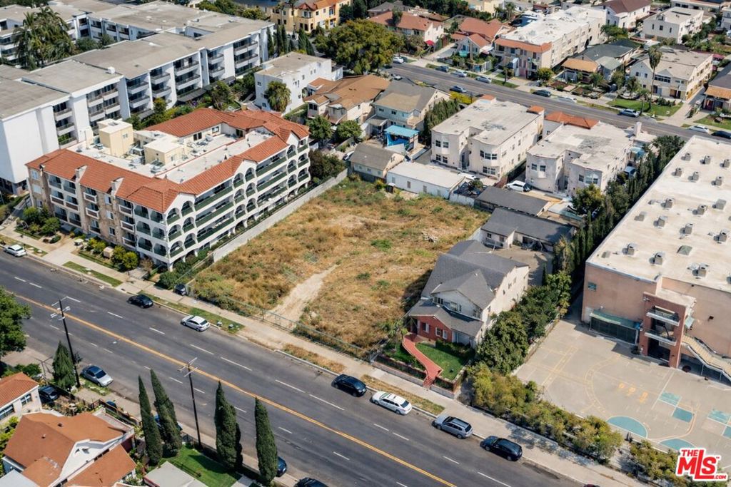 186 S Virgil Avenue, Los Angeles, CA 90004 — photo 1
