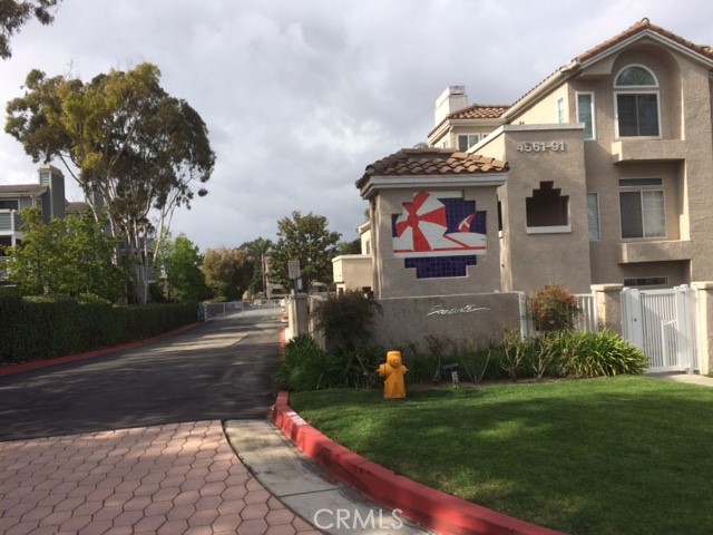 4591 Warner Avenue 203, Huntington Beach, CA 92649 — photo 1