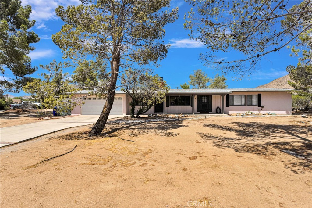 19282 Allegheny Road, Apple Valley, CA 92307 — photo 1