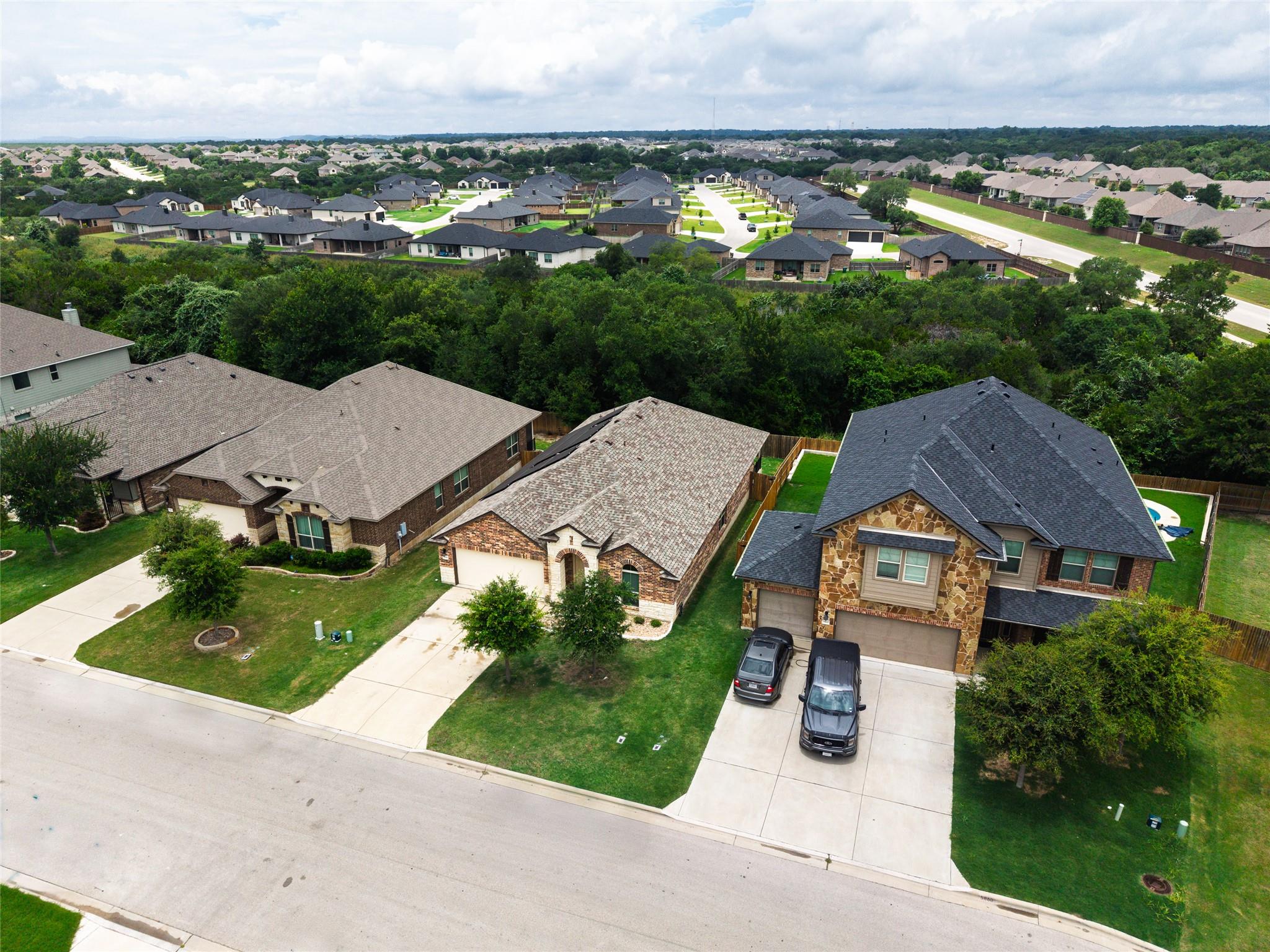 5866 Galveston, Belton, TX 76513 — photo 1