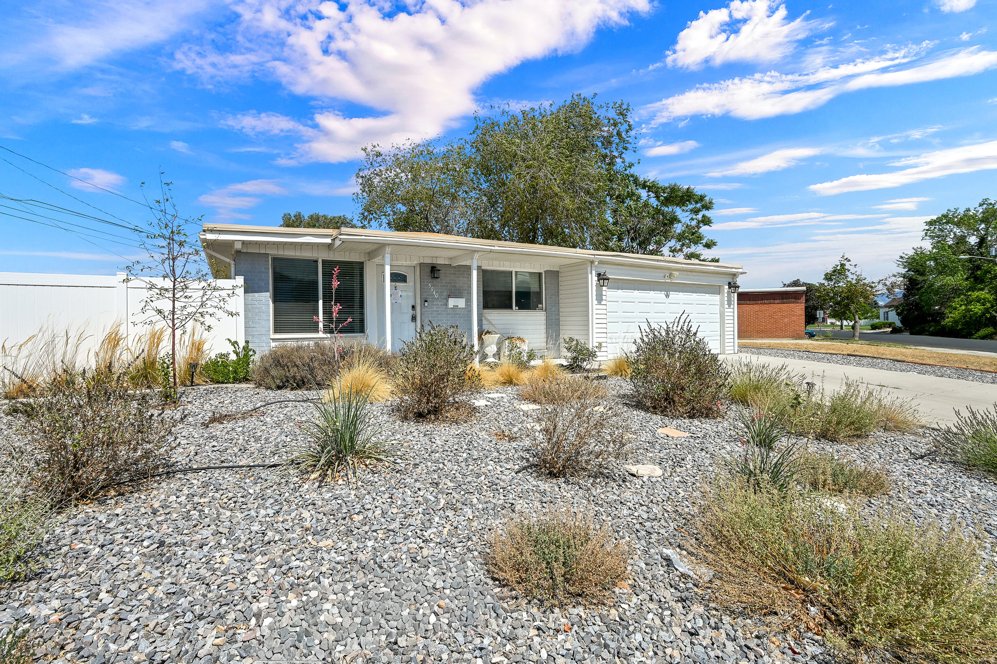 5940 S STARLITE DR, Murray, UT 84107 — photo 1