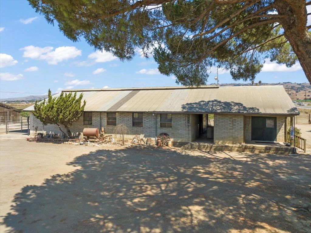 2675 Pacheco Pass Highway, Gilroy, CA 95020 — photo 1