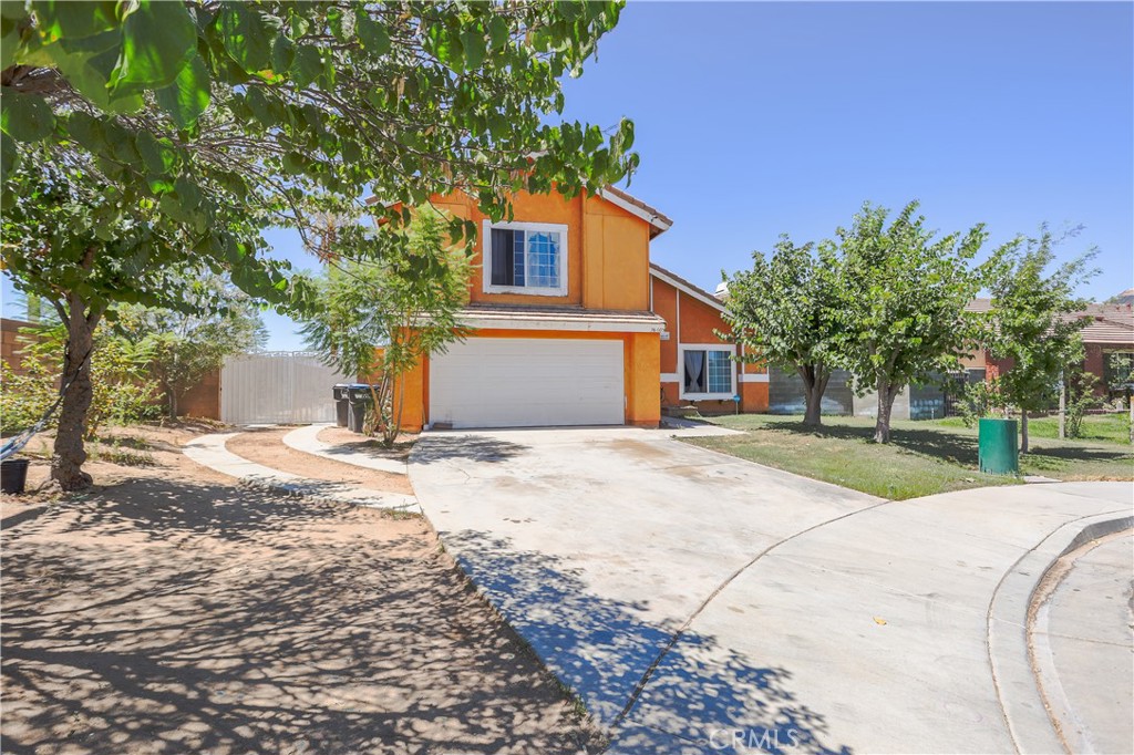 38605 Bitter Root, Palmdale, CA 93550 — photo 1