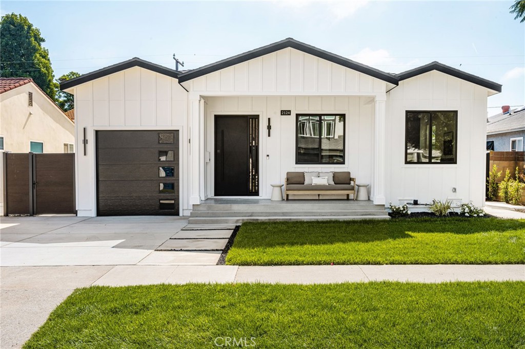 2124 Rutgers, Long Beach, CA 90815 — photo 1