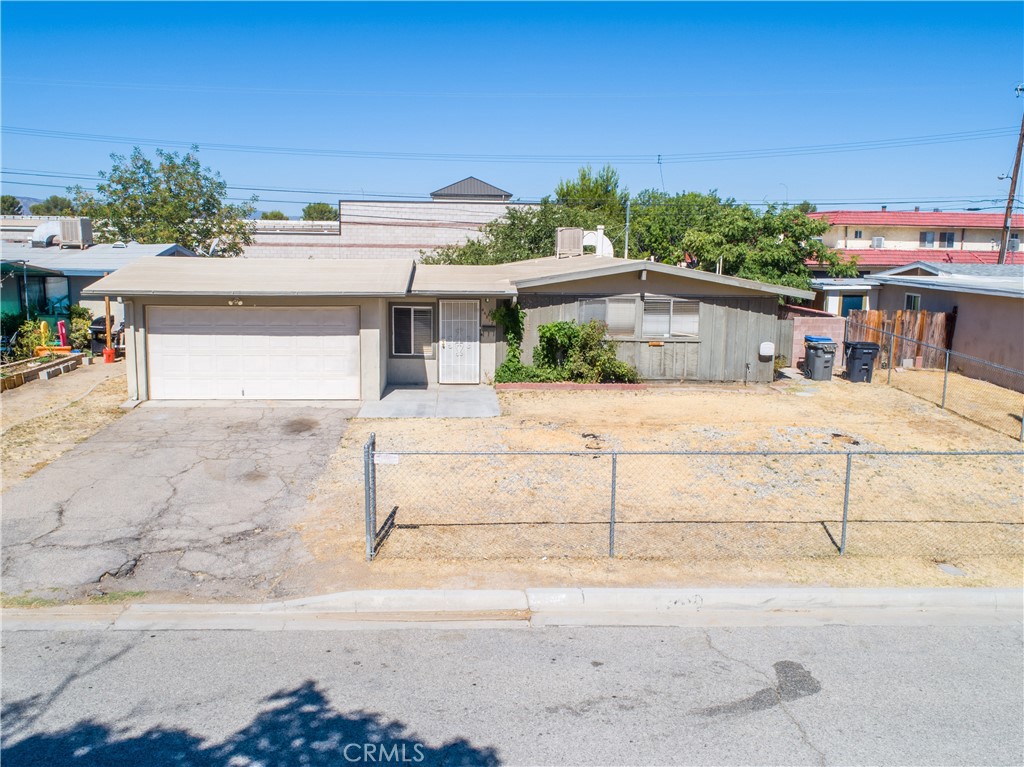 44517 21st Street W, Lancaster, CA 93536 — photo 1