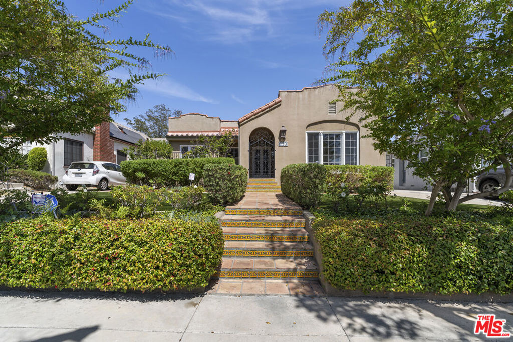 412 S Citrus Avenue, Los Angeles, CA 90036 — photo 1