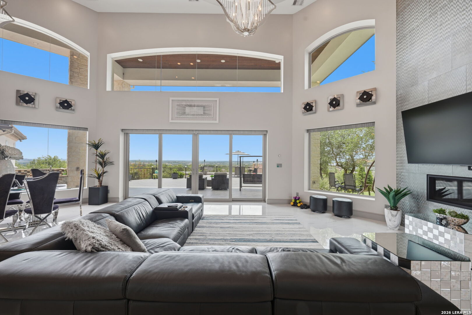 423 TULOROSA RDG, ,  78023 — photo 1