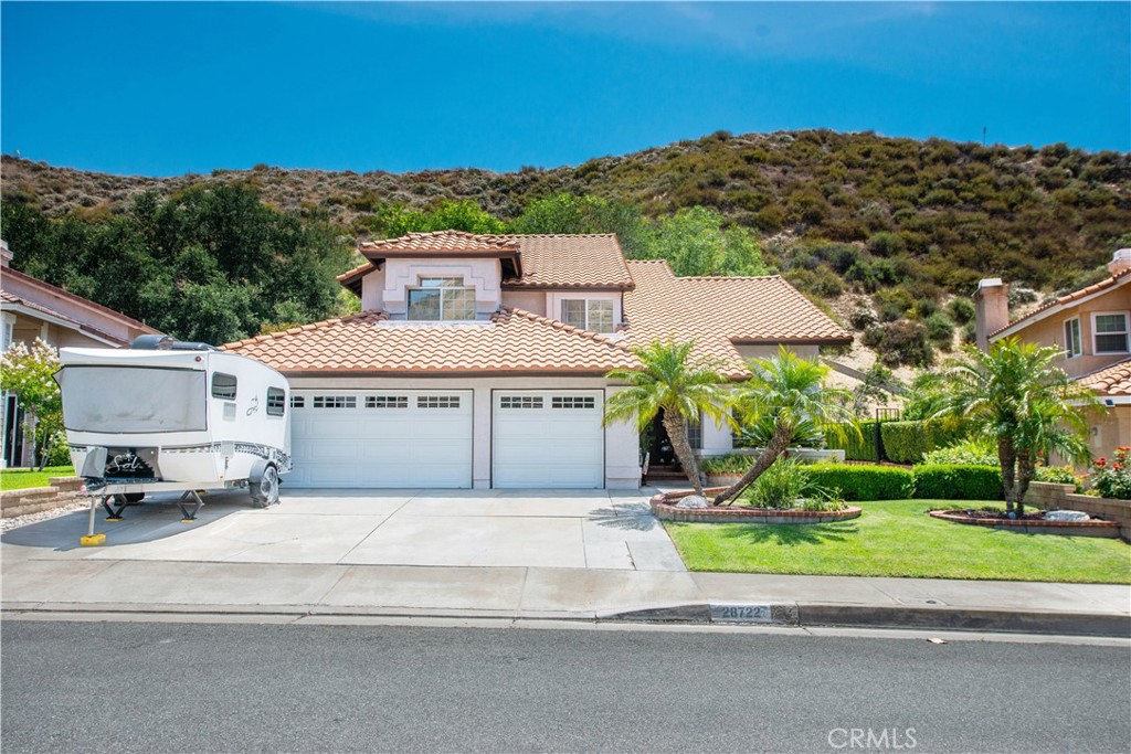 28722 Darrow, Saugus, CA 91390 — photo 1