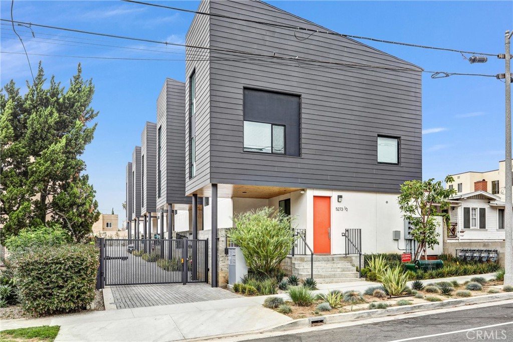 5271 Eagle Dale, Los Angeles, CA 90041 — photo 1
