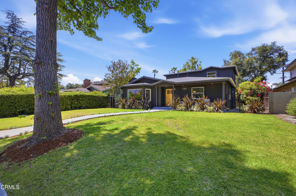168 Lamour Drive, La Canada Flintridge, CA 91011 — photo 1