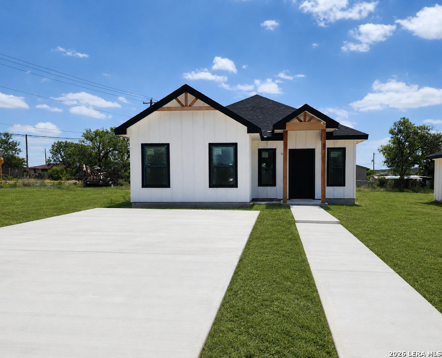 2786 RODRIGUEZ ST., Eagle Pass, TX 78852 — photo 1