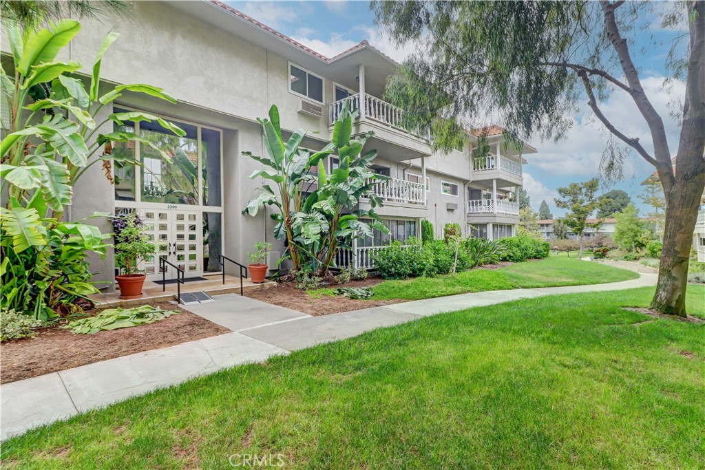 2399 Via Mariposa W Unit 1-F W, Laguna Woods, CA 92637 — photo 1