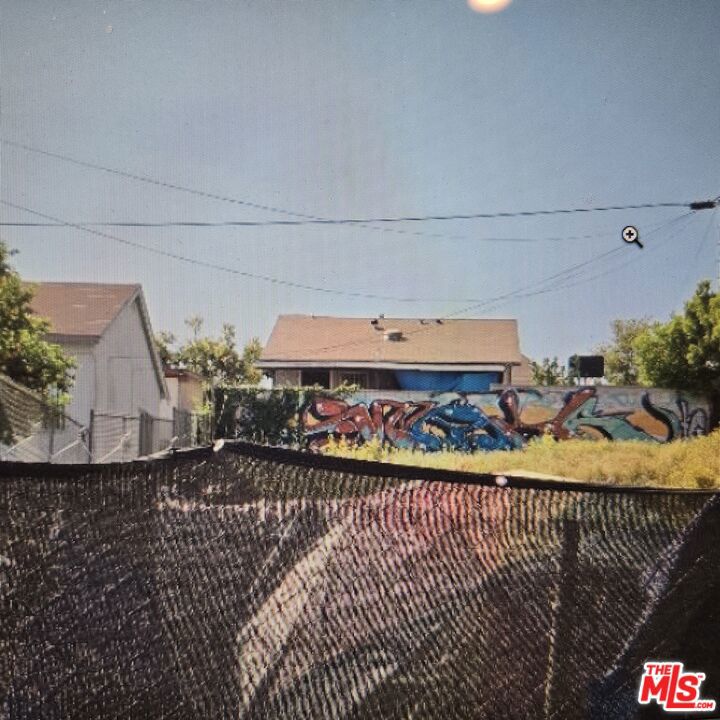 1121 Irolo Street, Los Angeles, CA 90006 — photo 1