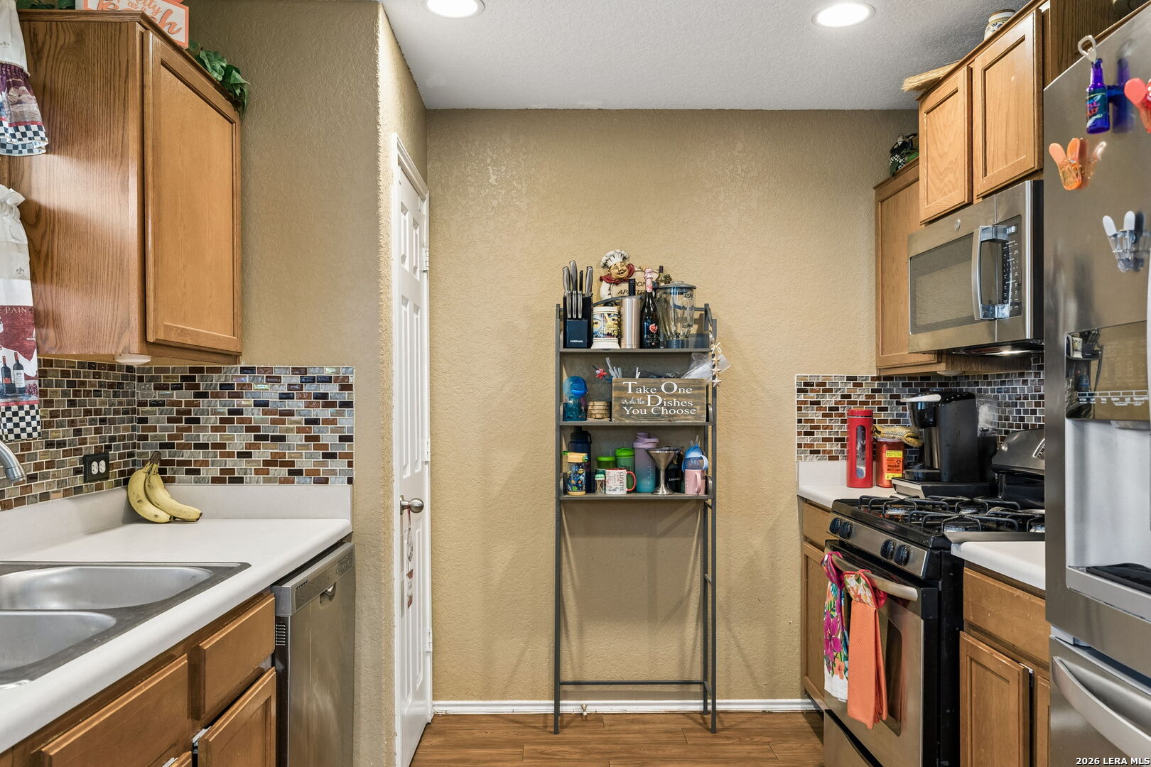 5806 Espada Bnd, ,  78222 — photo 1