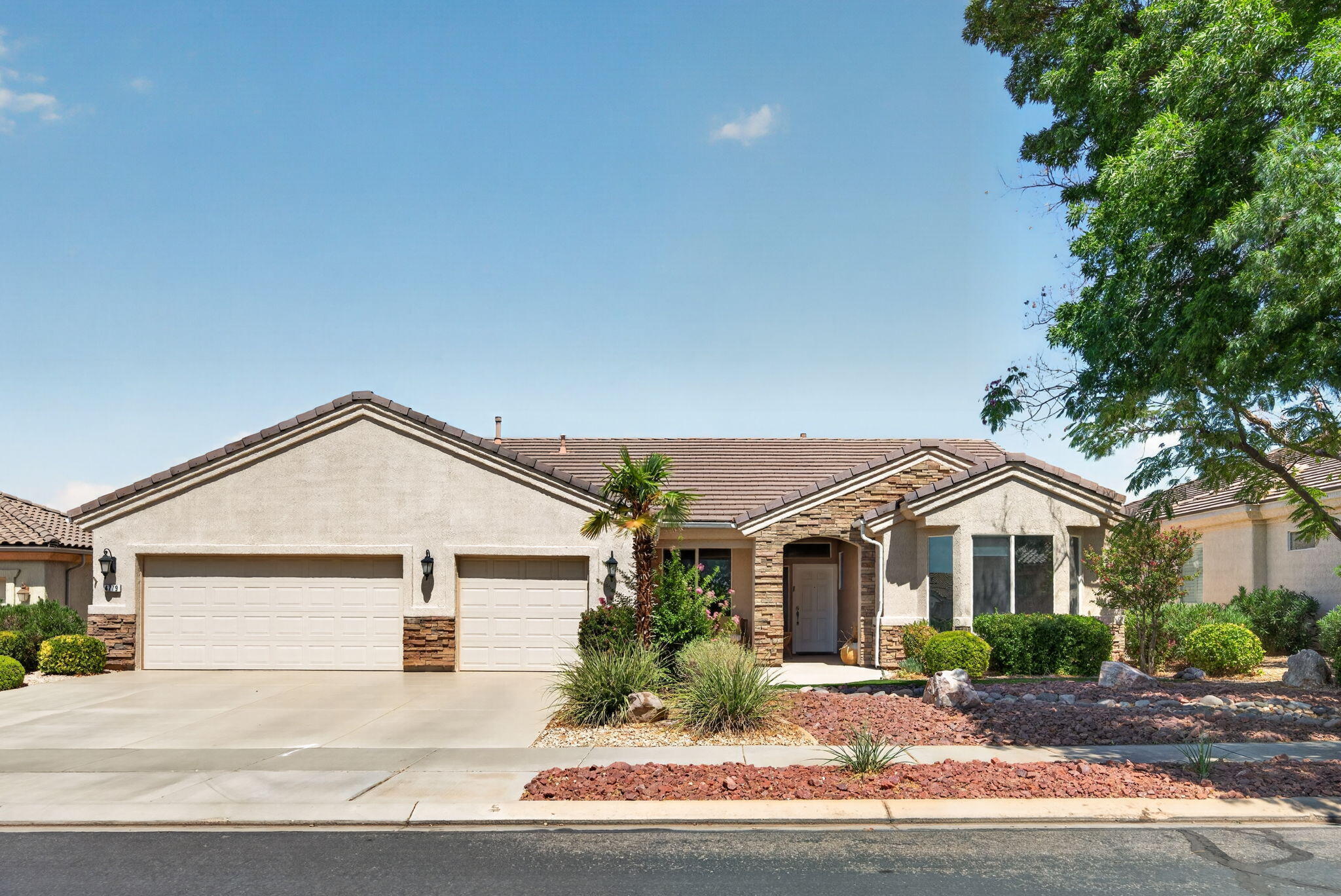 4779 S IRONWOOD DR, St George, UT 84790 — photo 1