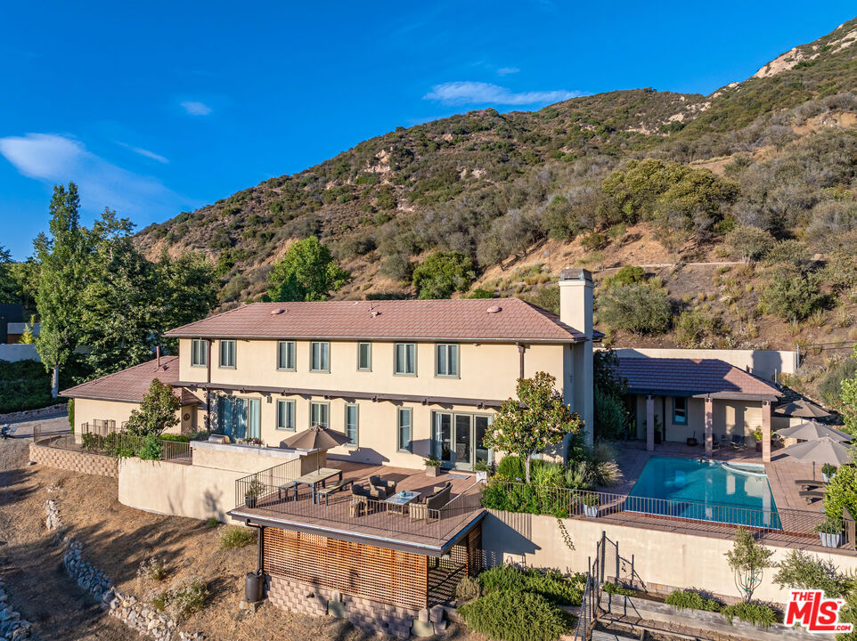 1045 Cold Canyon Road, Calabasas, CA 91302 — photo 1