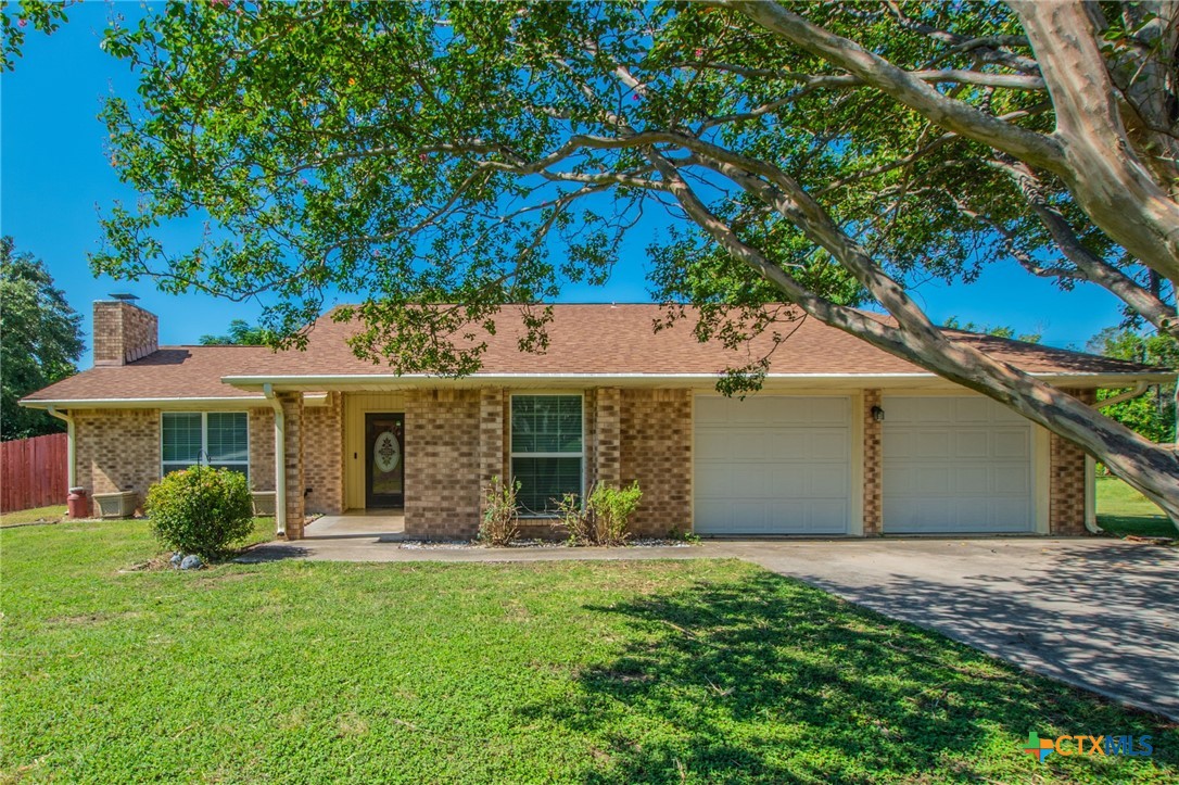 7273 Woodlake Circle, Belton, TX 76513 — photo 1