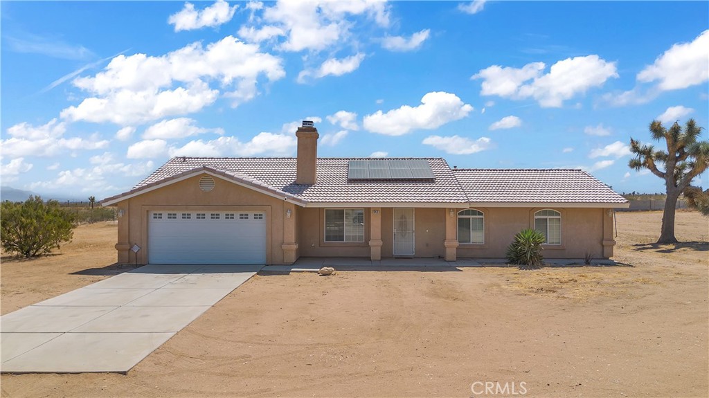 13473 Rochester, Phelan, CA 92371 — photo 1