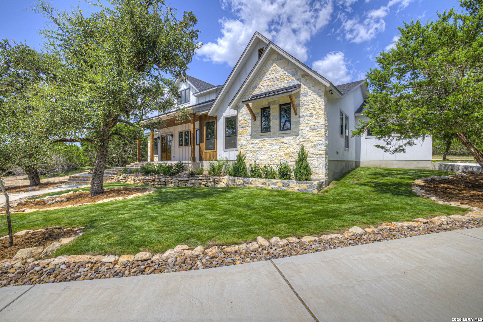 381 MEXICAN HAT DR, Spring Branch, TX 78070 — photo 1