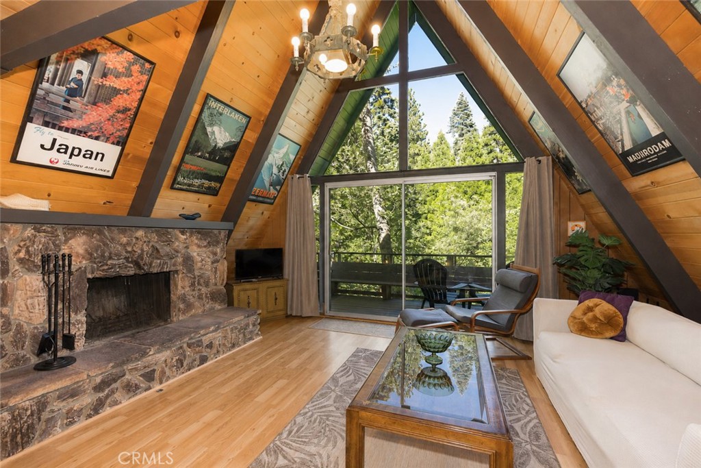 271 Fremont Road, Lake Arrowhead, CA 92352 — photo 1