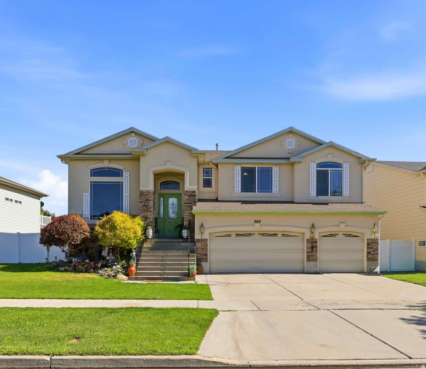 969 W FOXBORO DR, North Salt Lake, UT 84054 — photo 1