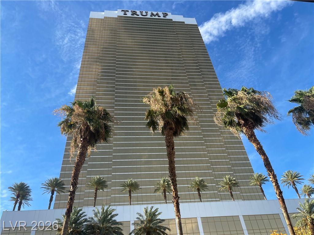 2000 North Fashion Show Drive 3805, Las Vegas, NV 89109 — photo 1