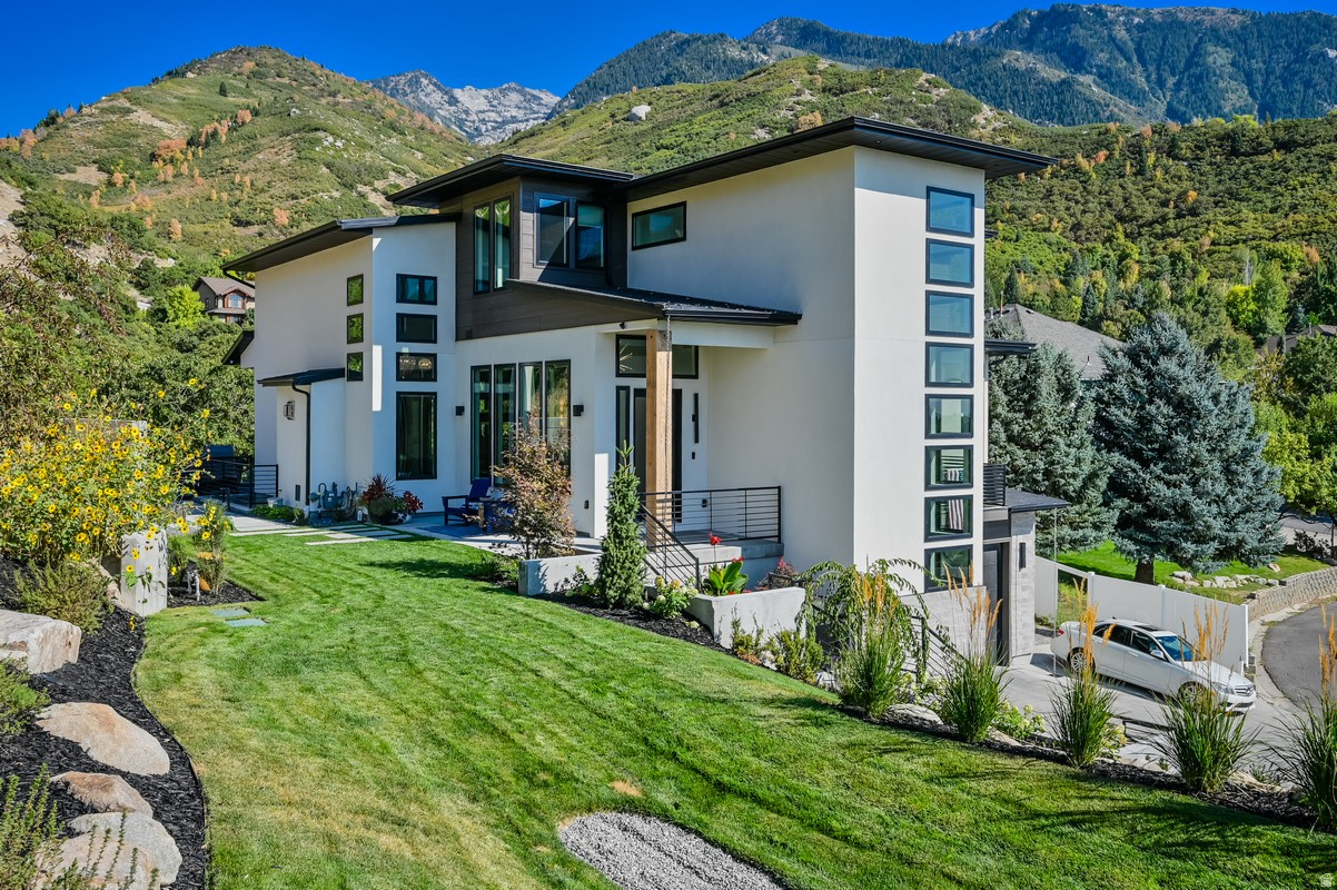 3381 E 9980 S, Sandy, UT 84092 — photo 1