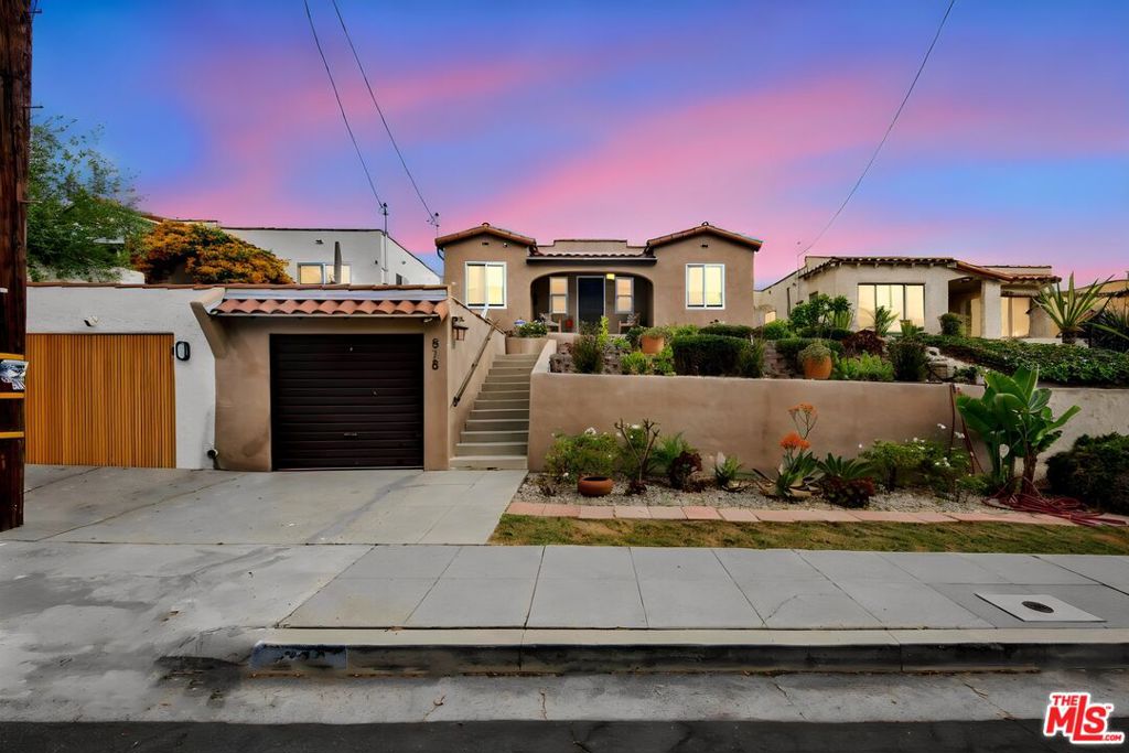 878 W 21st Street, San Pedro, CA 90731 — photo 1