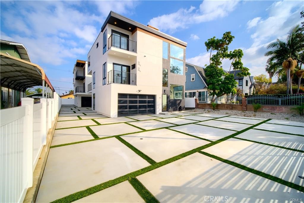 616 N Mariposa Ave Avenue, Los Angeles, CA 90004 — photo 1