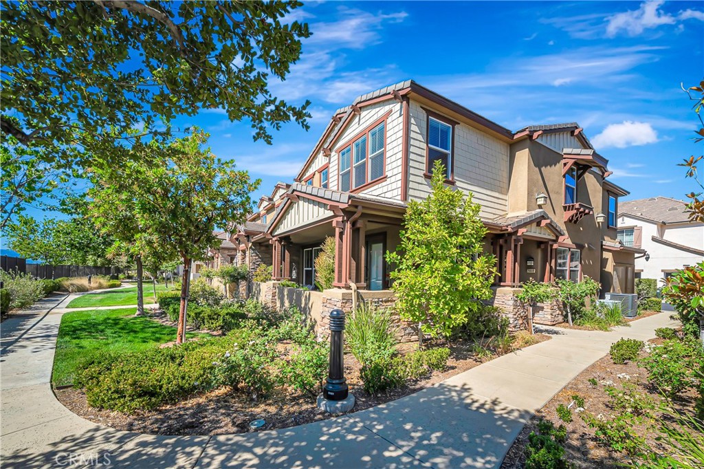 28606 Pietro, Valencia, CA 91354 — photo 1