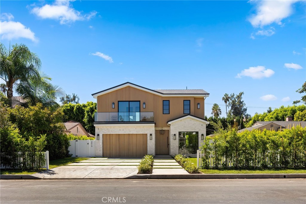 4517 Longridge Avenue, Sherman Oaks, CA 91423 — photo 1