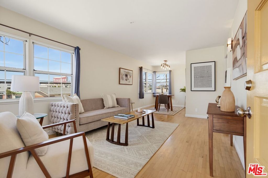 1834 9th Street 5, Santa Monica, CA 90404 — photo 1