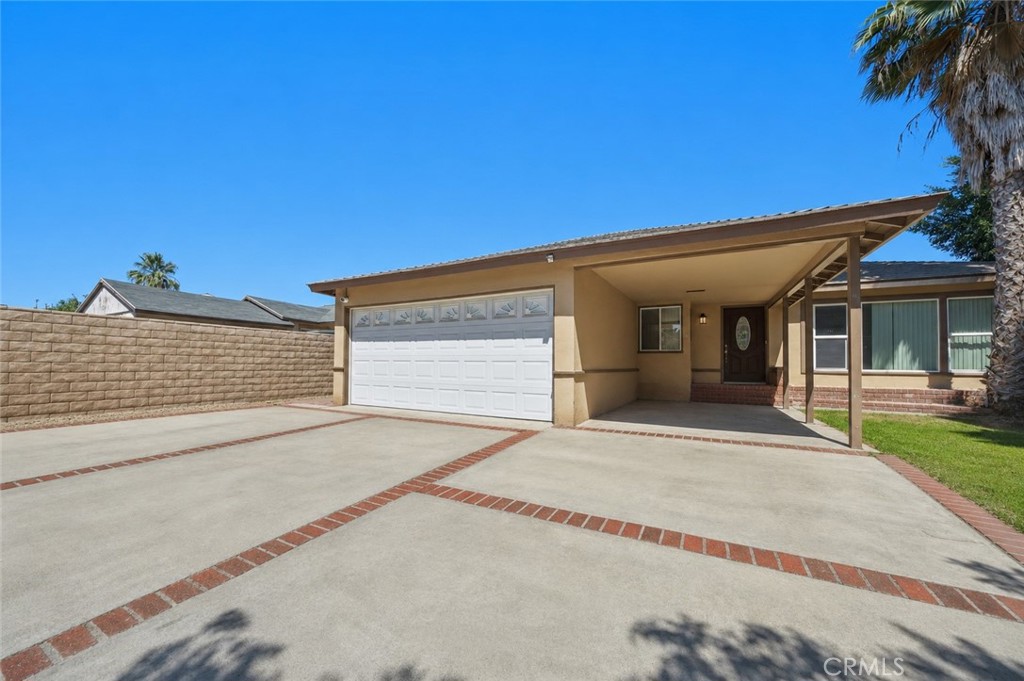 7112 Teesdale, Los Angeles, CA 91605 — photo 1