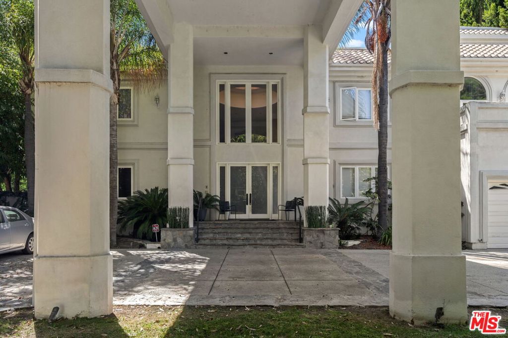 4743 White Oak Avenue, Encino, CA 91316 — photo 1